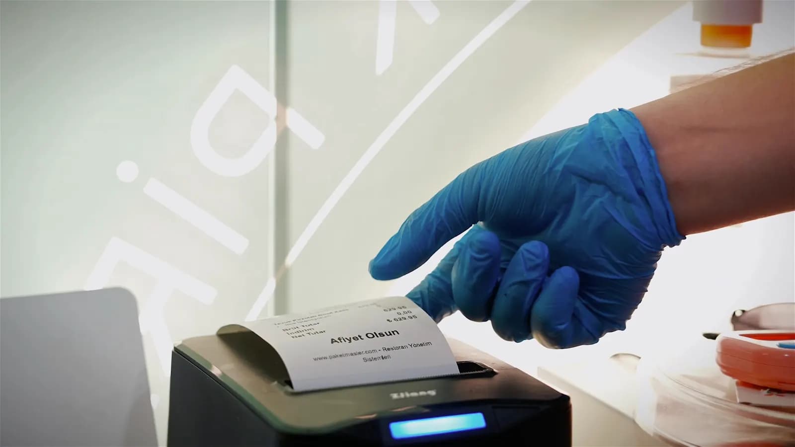 An order being prepared at a Mizanplus location